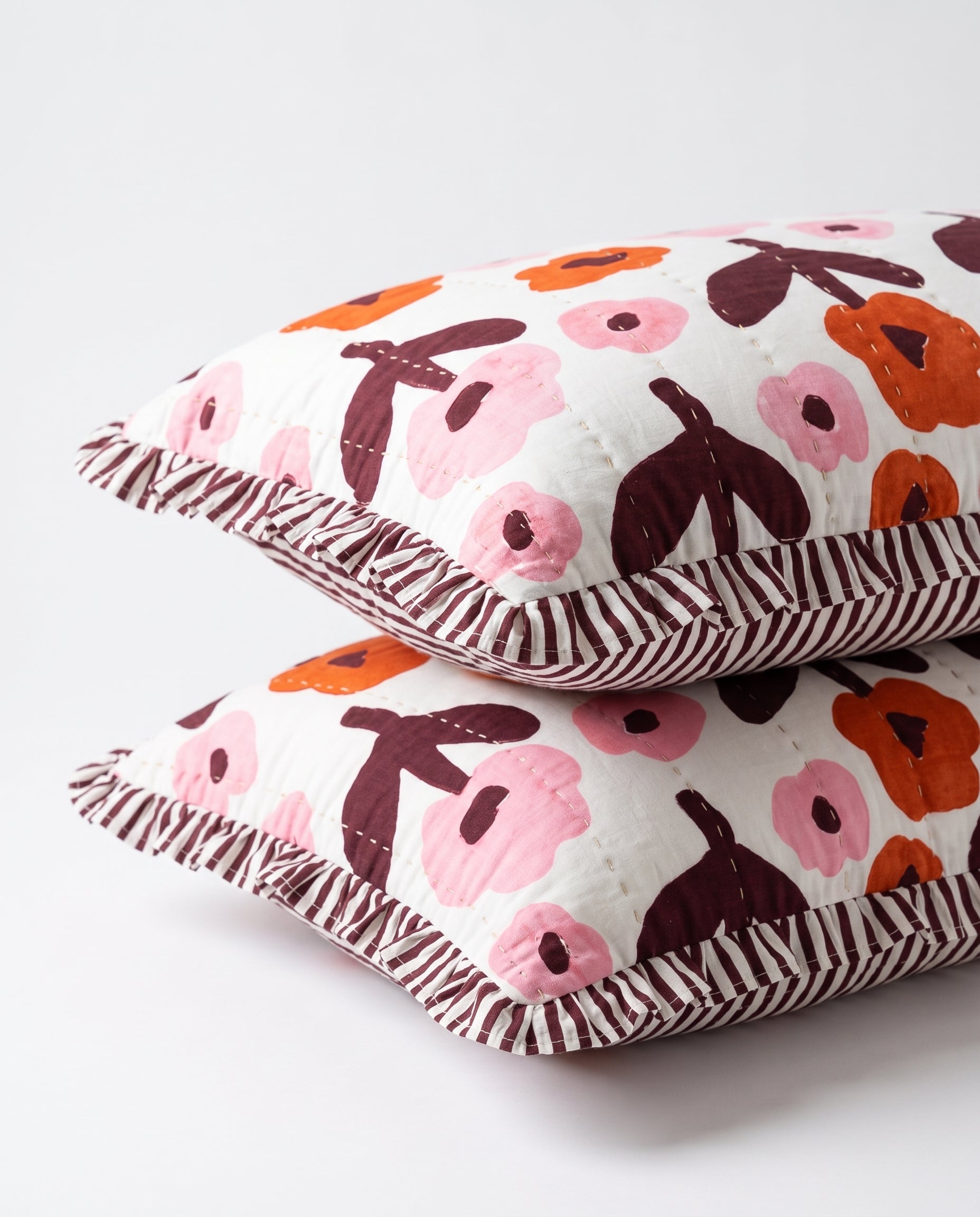 Ewa Carmine Quilt Set
