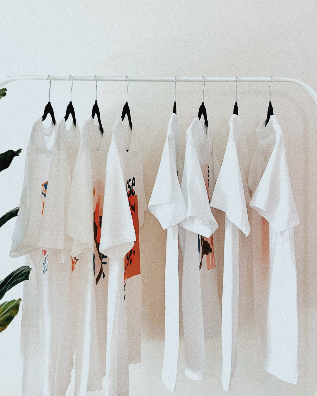 Women's Graphic Tees | T-Shirt | BLE | Breathe Live Explore