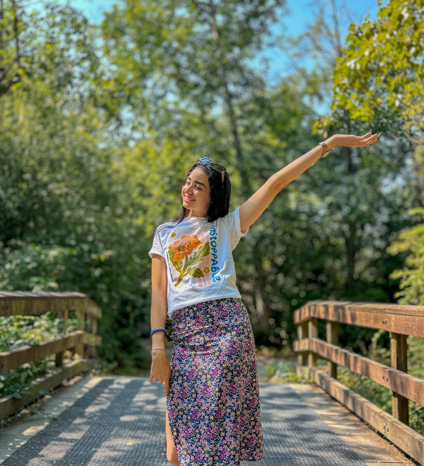 Unstopabble T-Shirt - BLE | Breathe Live ExploreWhite Graphic Tees | T-Shirt | BLE | Breathe Live Explore